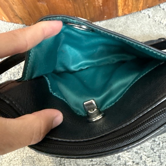 COACH Park Swingpack Purse Black Pebbled Leather Crossbody Turn Lock F - Picture 12 of 12